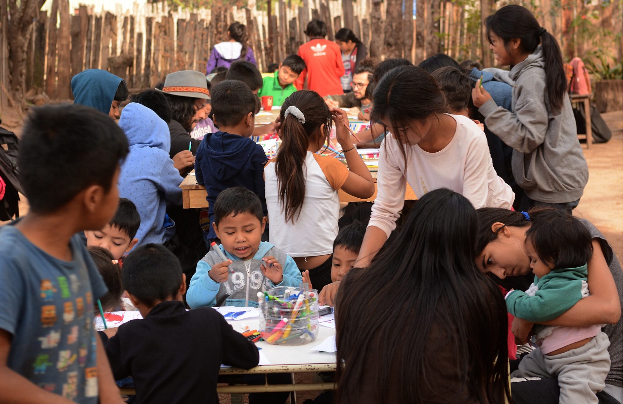 Children take part in activities in Silvina's yard during a Children's Day celebration. Photograph by Gabriel Borndones.